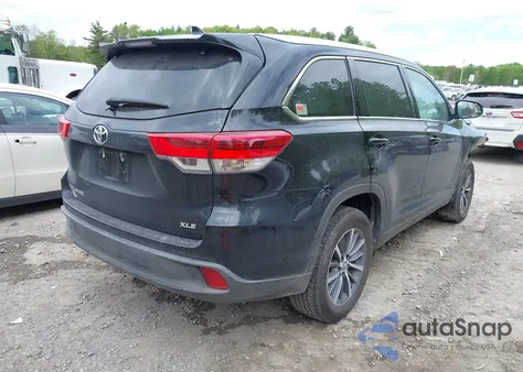 2019 Toyota Highlander Xle z USA, uszkodzony, nr VIN 5TDKZRFH1KS341598